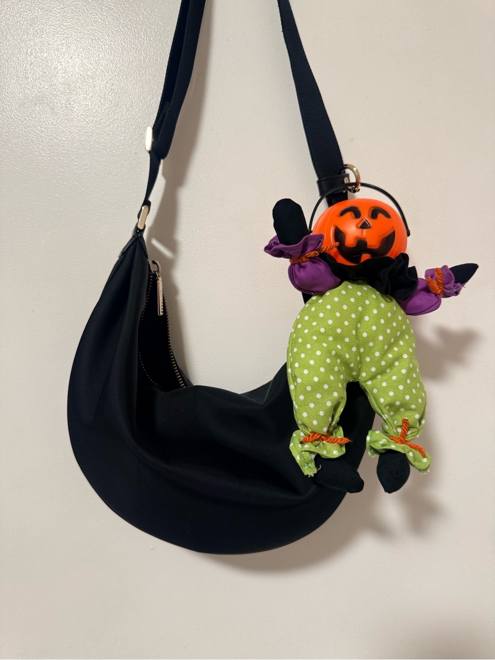 Halloween purse charm - Picture 3 of 3